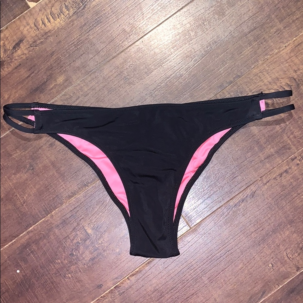 Bathing suit bottoms